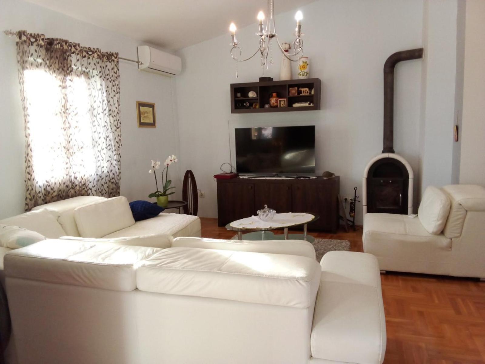 סוטומורה Vila Maljevik מראה חיצוני תמונה